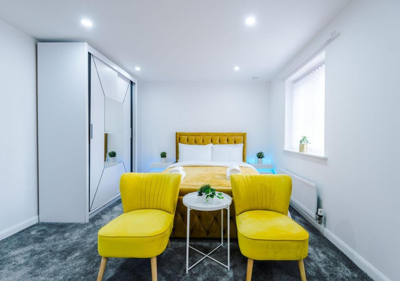 Luxury 3 Bedroom House Close To Manchester Center Bagian luar foto